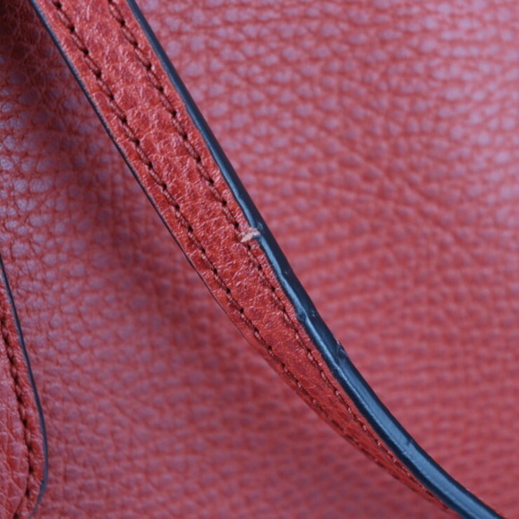 GUCCI Red Leather Tote Bag - Picture 7 of 9